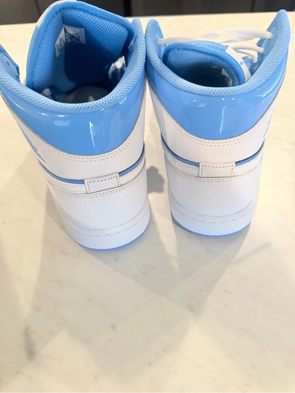 NIB Nike Air Jordan 1 Mid SE FZ2142-114 Sneakers Men White Blue Leather Shoes